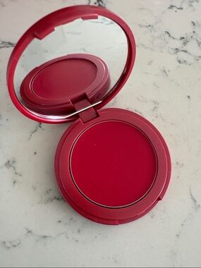 tarte maracuja juicy blush compact - bright pink